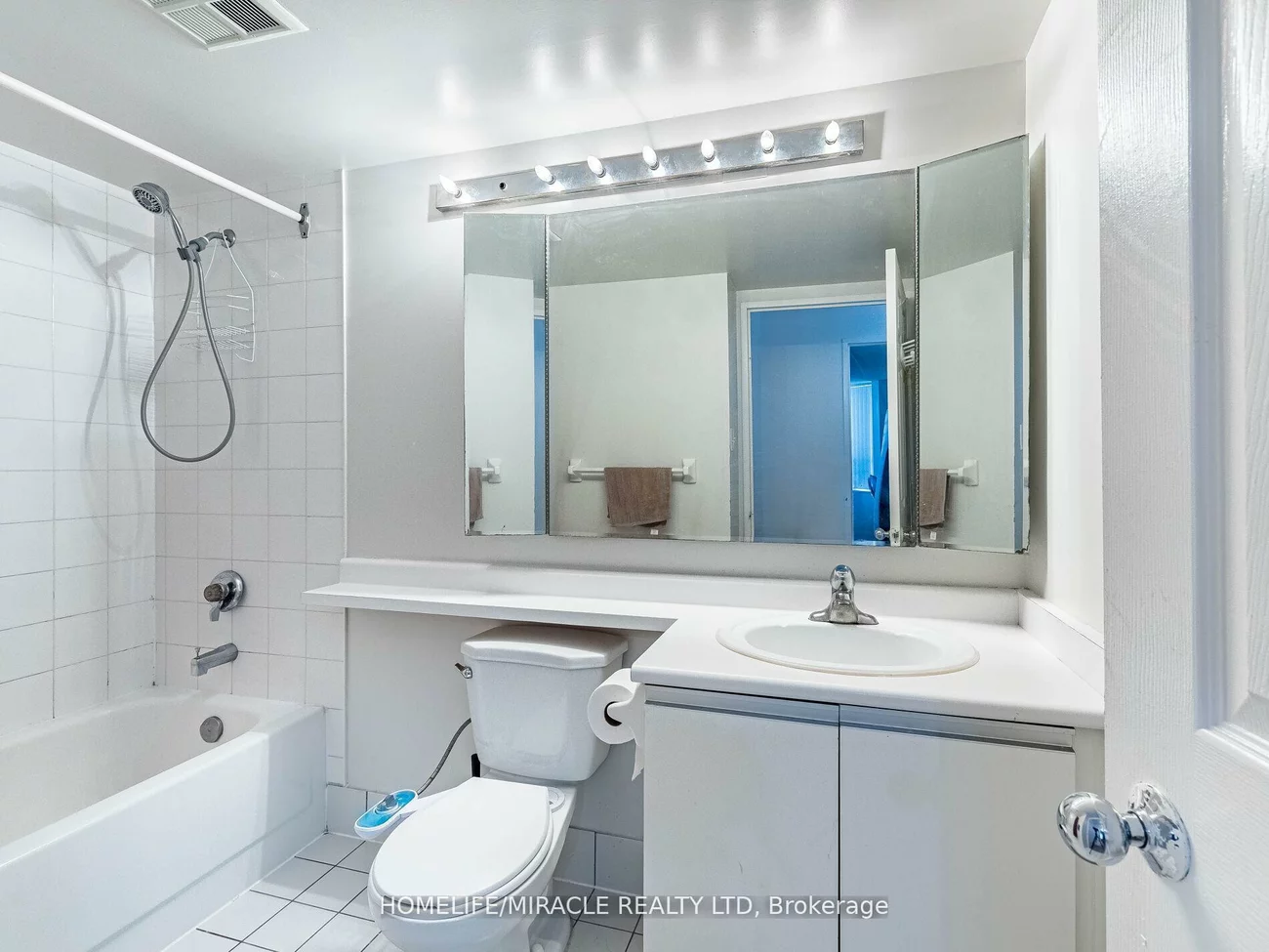 30, Malta, Fletcher's Creek South, Brampton