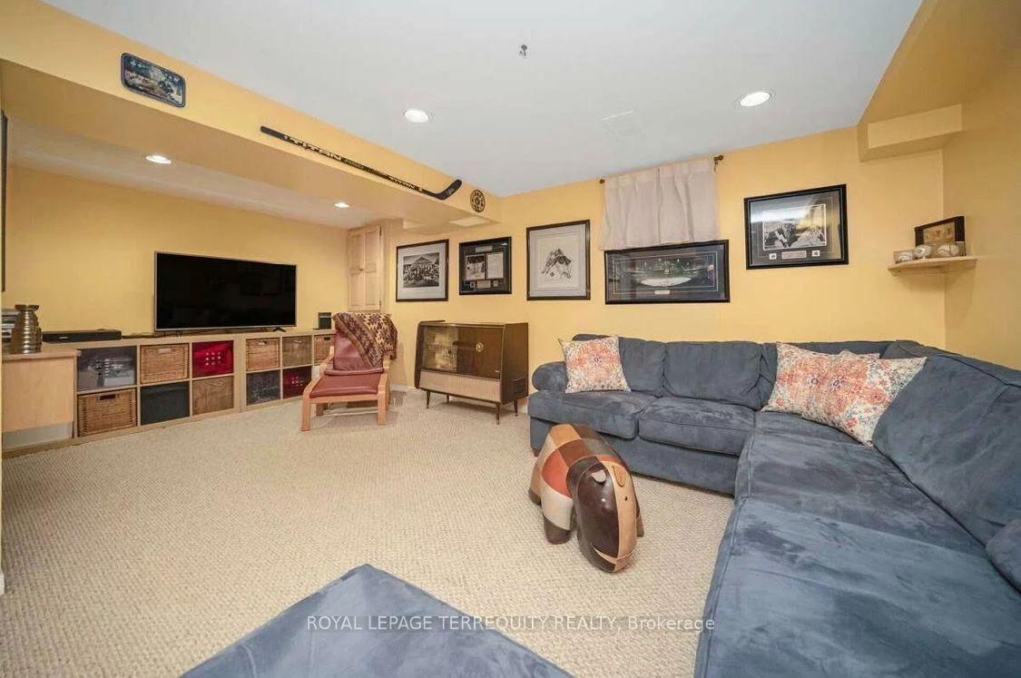 72, Carisbrooke, Central Park, Brampton