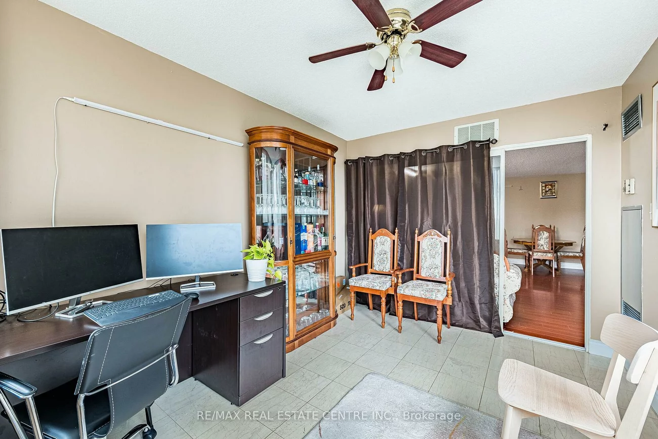10, Malta, Fletcher's Creek Village, Brampton