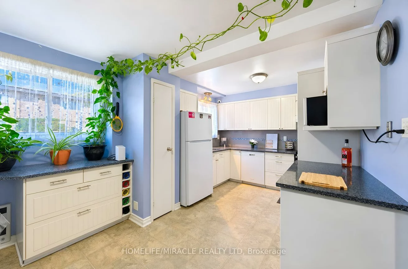 63, Mccallum, Queen Street Corridor, Brampton