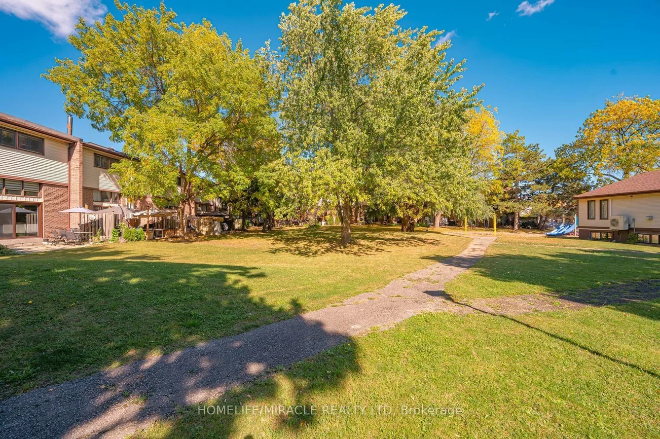 63, Mccallum, Queen Street Corridor, Brampton