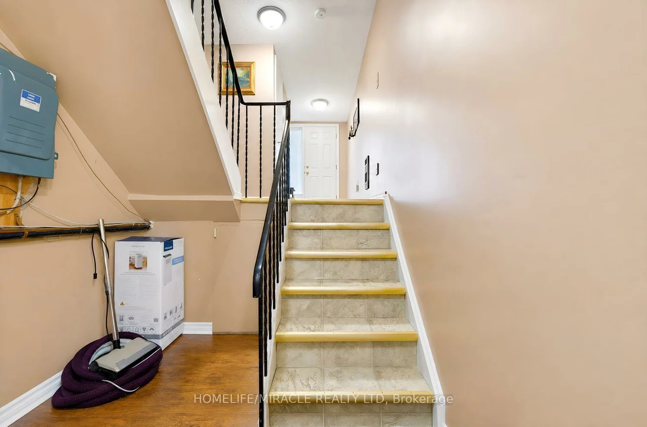 63, Mccallum, Queen Street Corridor, Brampton