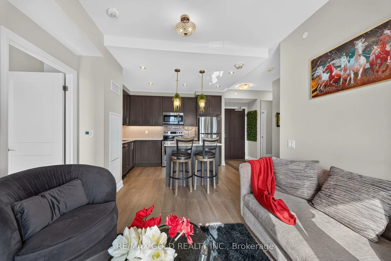 15, LYNCH, Queen Street Corridor, Brampton