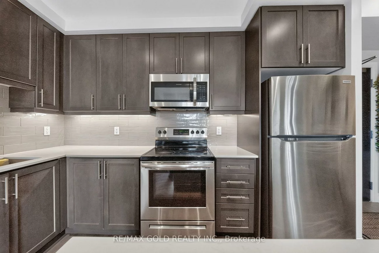 15, LYNCH, Queen Street Corridor, Brampton