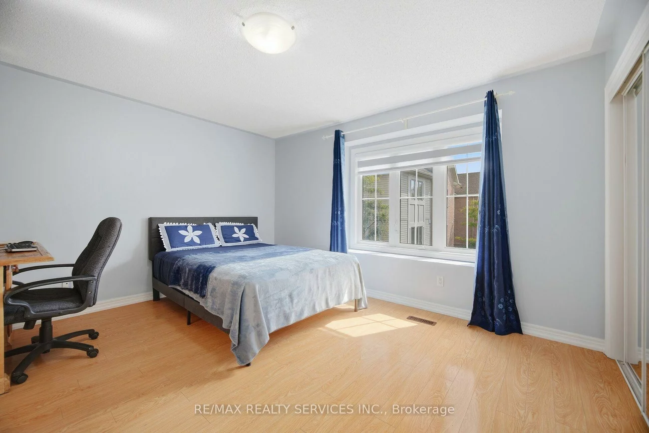 7, Cedar Lake, Bram West, Brampton