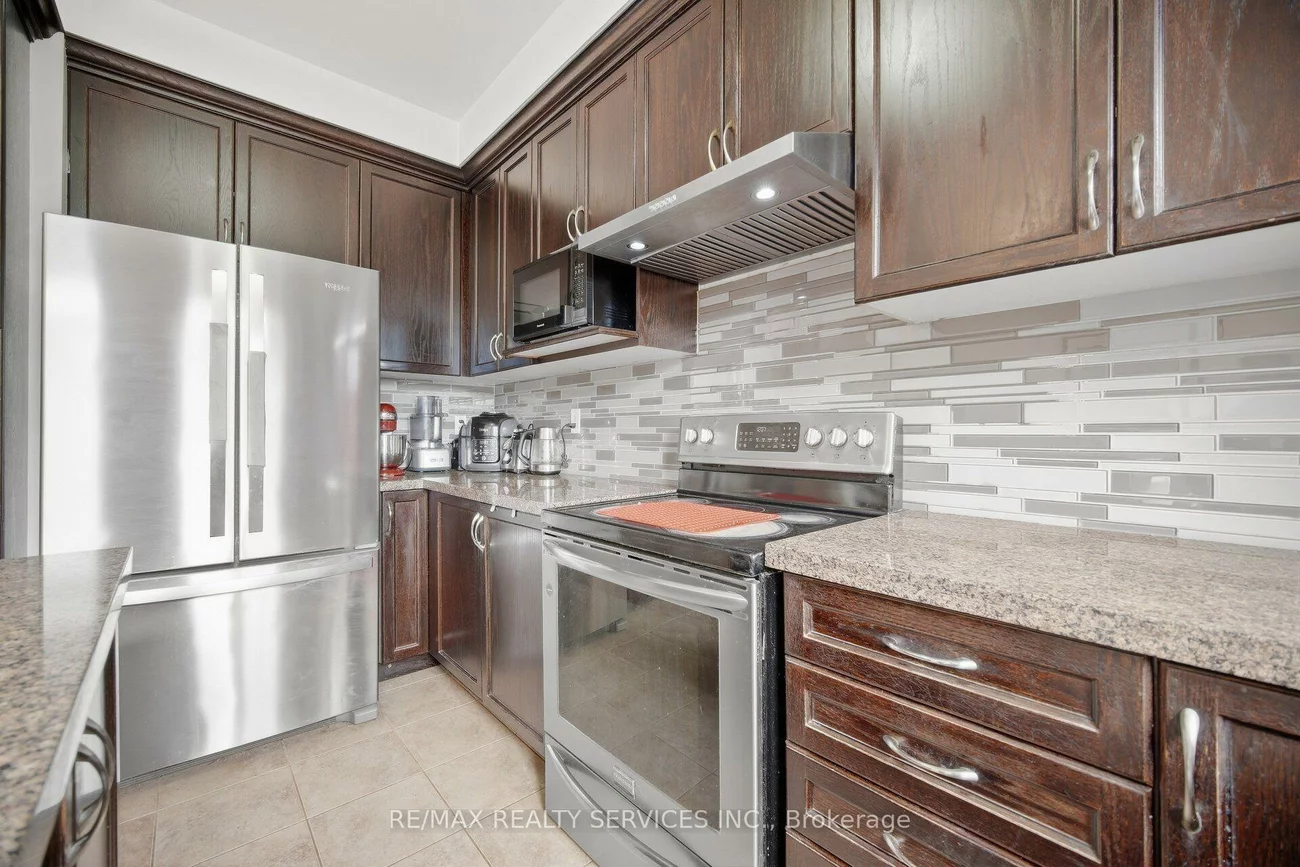 7, Cedar Lake, Bram West, Brampton