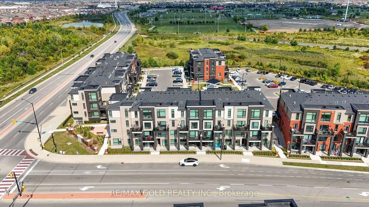 175, Veterans, Northwest Brampton, Brampton