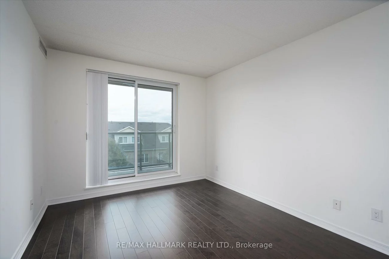 60, Via Rosedale, Sandringham-Wellington, Brampton