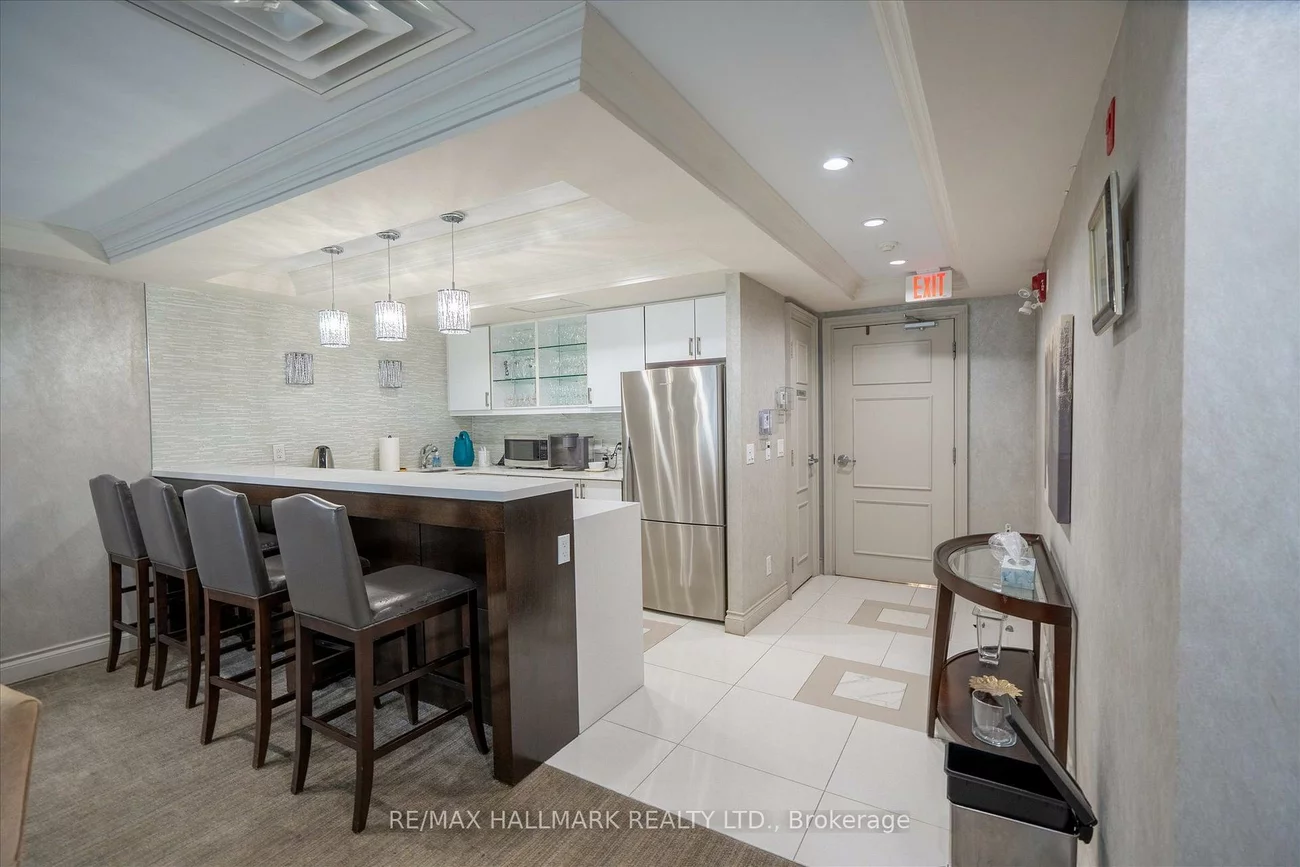 60, Via Rosedale, Sandringham-Wellington, Brampton