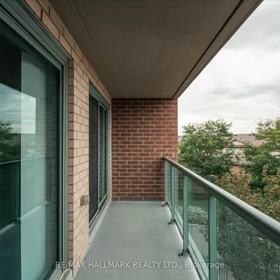 60, Via Rosedale, Sandringham-Wellington, Brampton