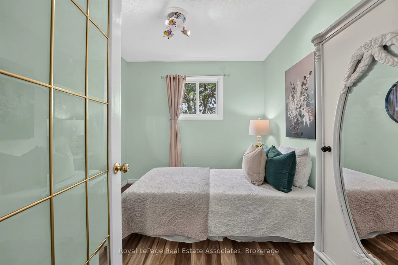 6, Ellerslie, Southgate, Brampton