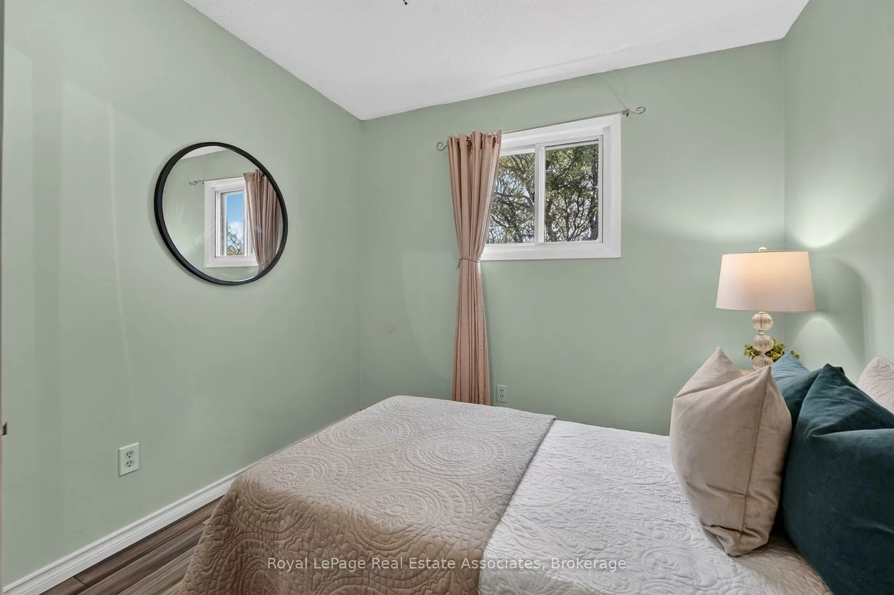 6, Ellerslie, Southgate, Brampton
