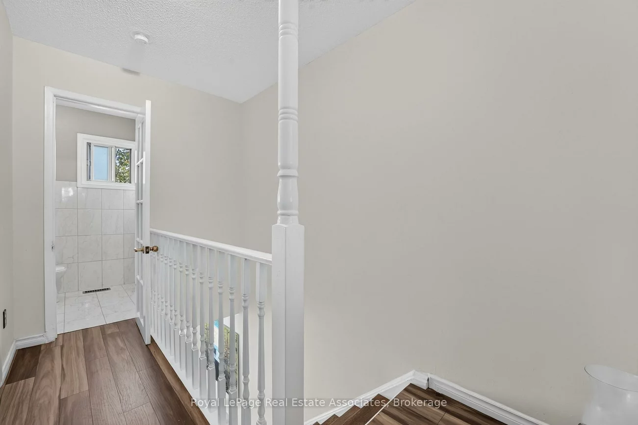 6, Ellerslie, Southgate, Brampton