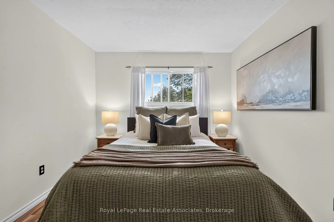 6, Ellerslie, Southgate, Brampton