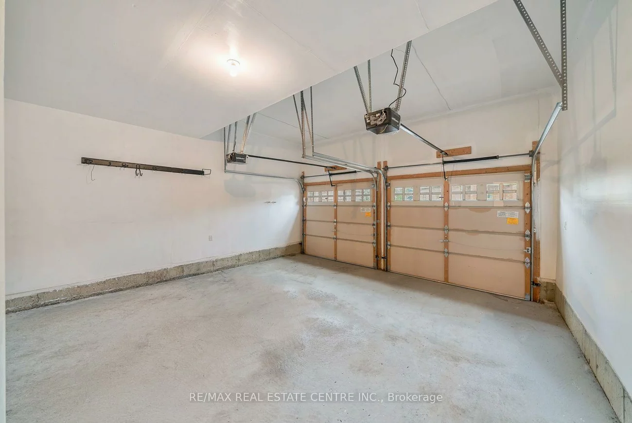 18, Seedhouse, Sandringham-Wellington, Brampton