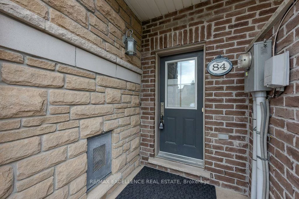110, Cedar Lake, Bram West, Brampton