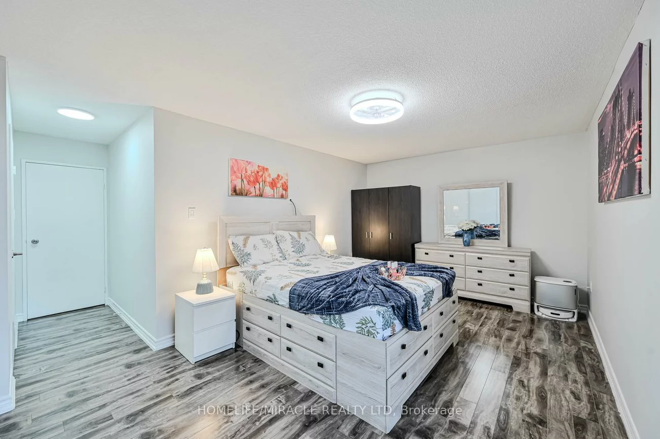 4, Kings Cross, Queen Street Corridor, Brampton