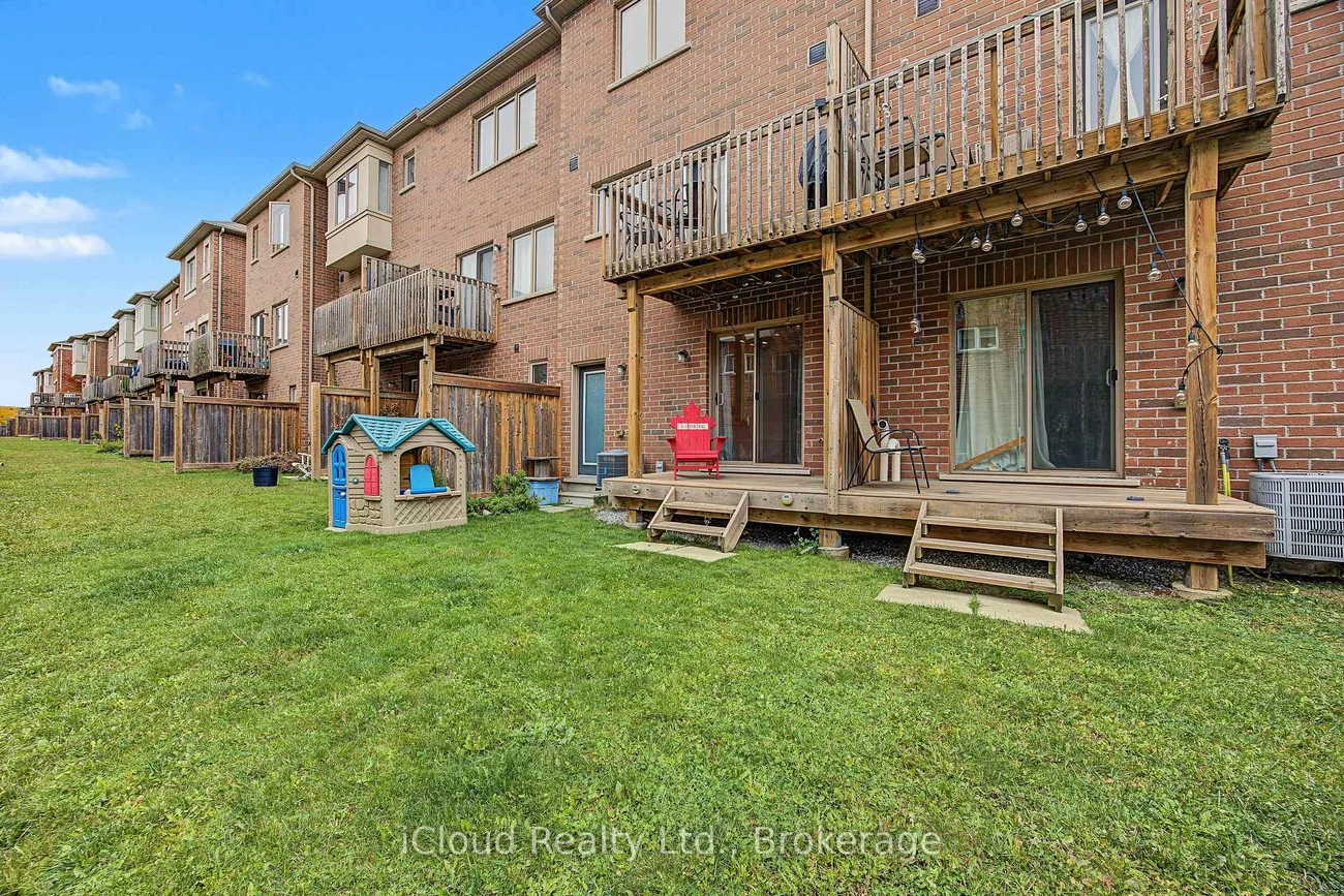 49, Aspen Hills, Credit Valley, Brampton