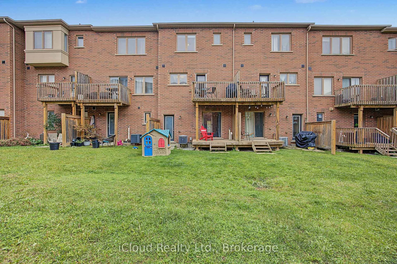 49, Aspen Hills, Credit Valley, Brampton