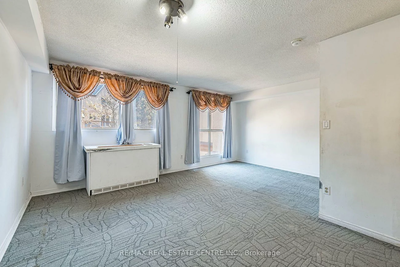8351, McLaughlin, Brampton South, Brampton