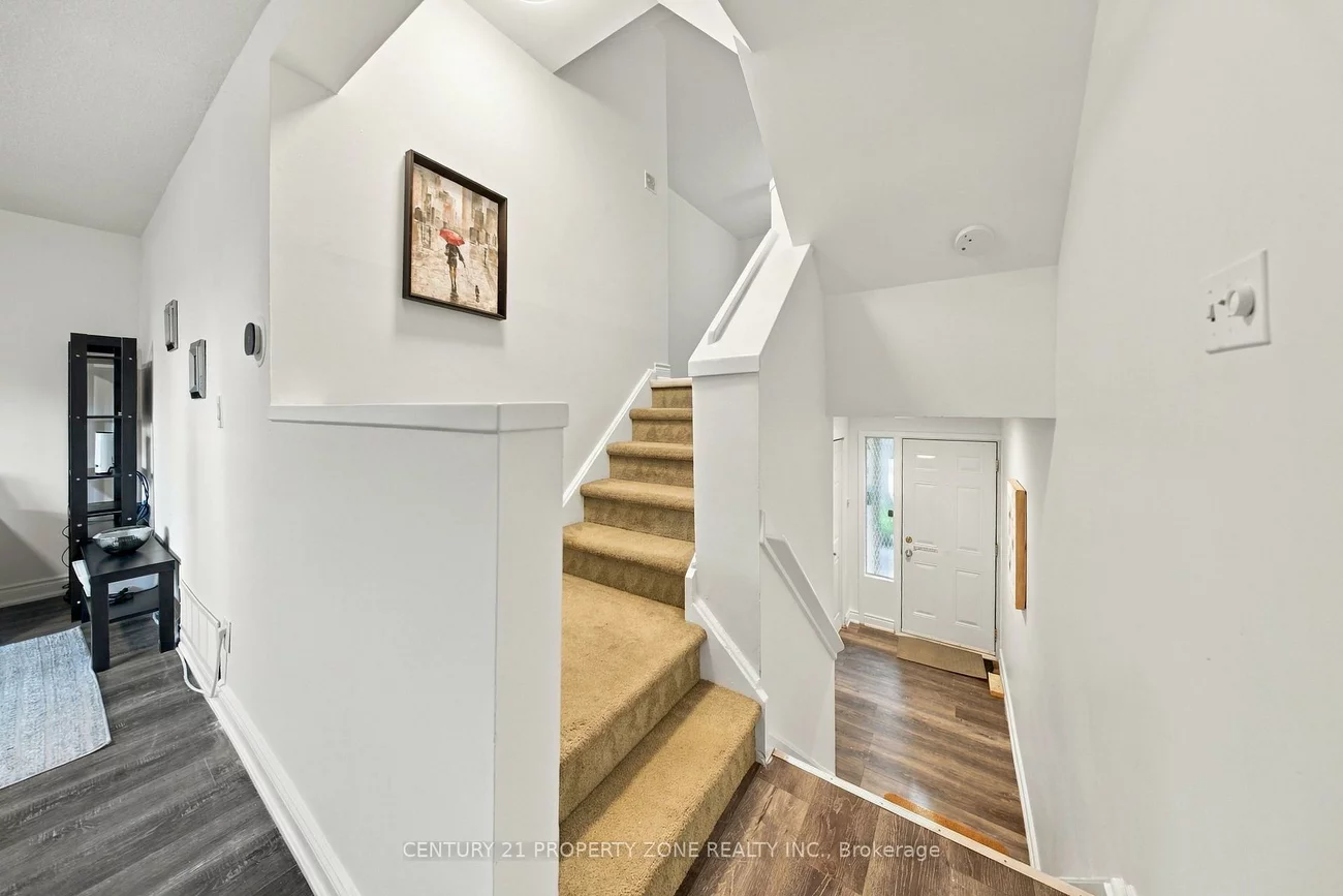 38, Eden, Southgate, Brampton