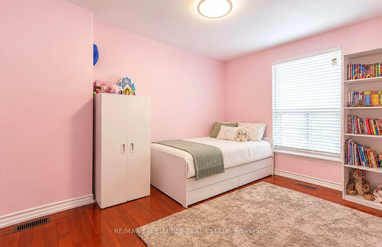 88, Fleetwood, Southgate, Brampton