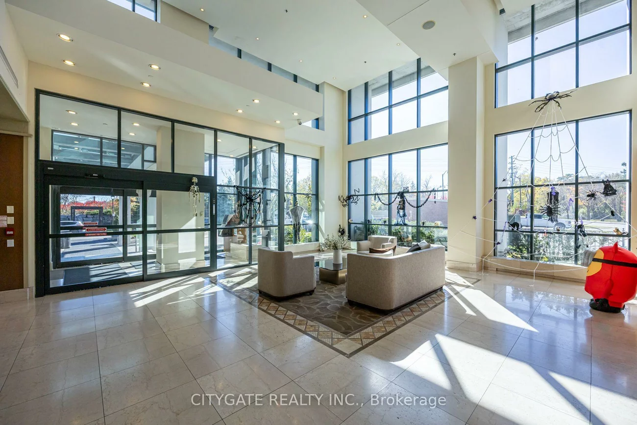 100, John, Downtown Brampton, Brampton