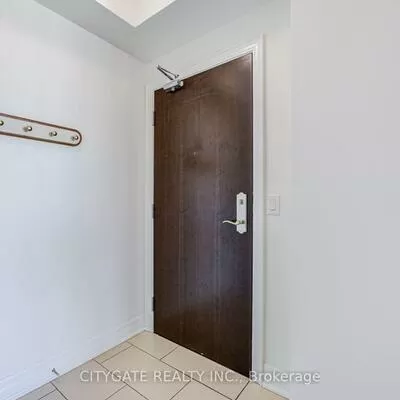 100, John, Downtown Brampton, Brampton