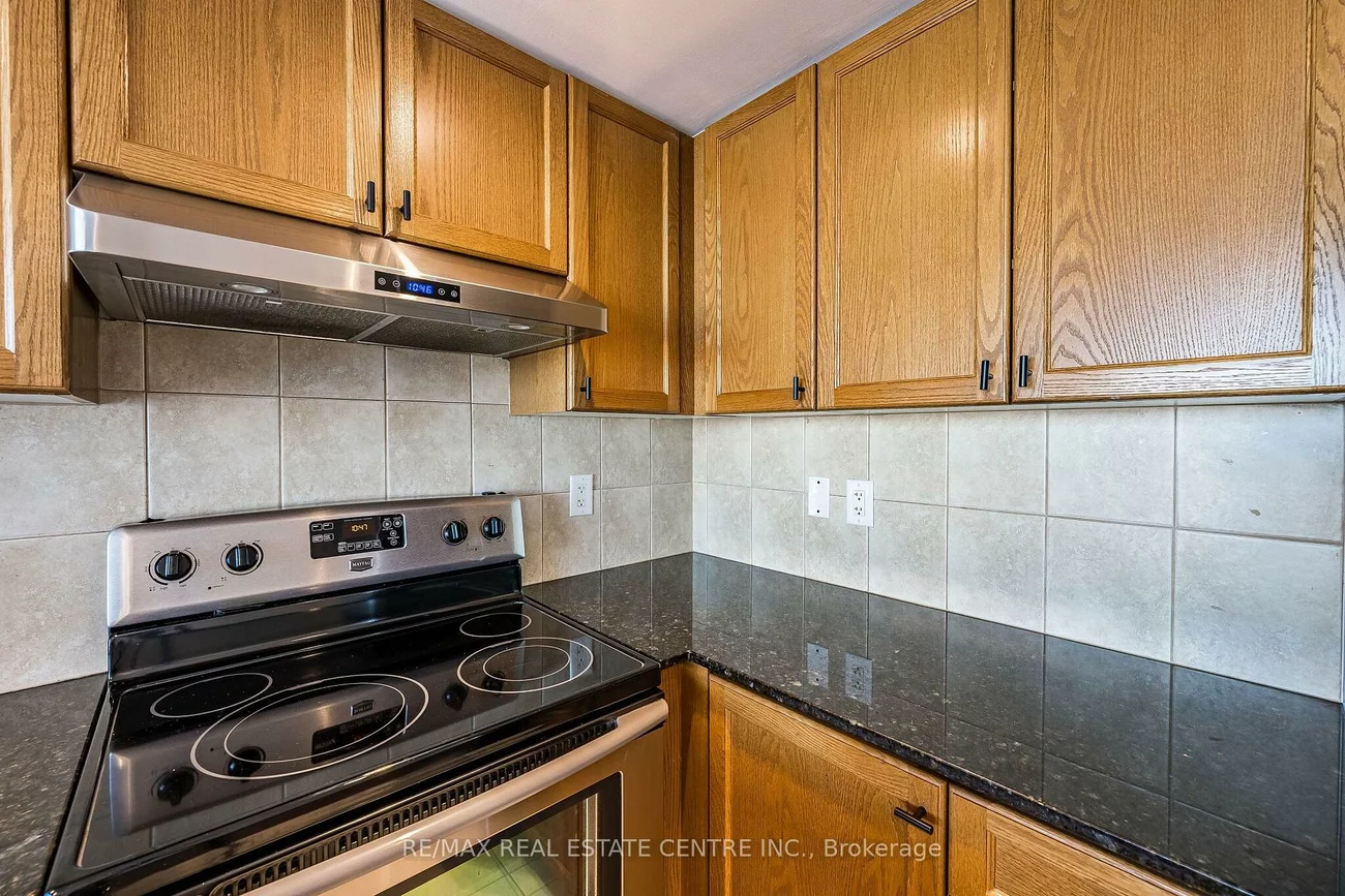 9, George, Downtown Brampton, Brampton