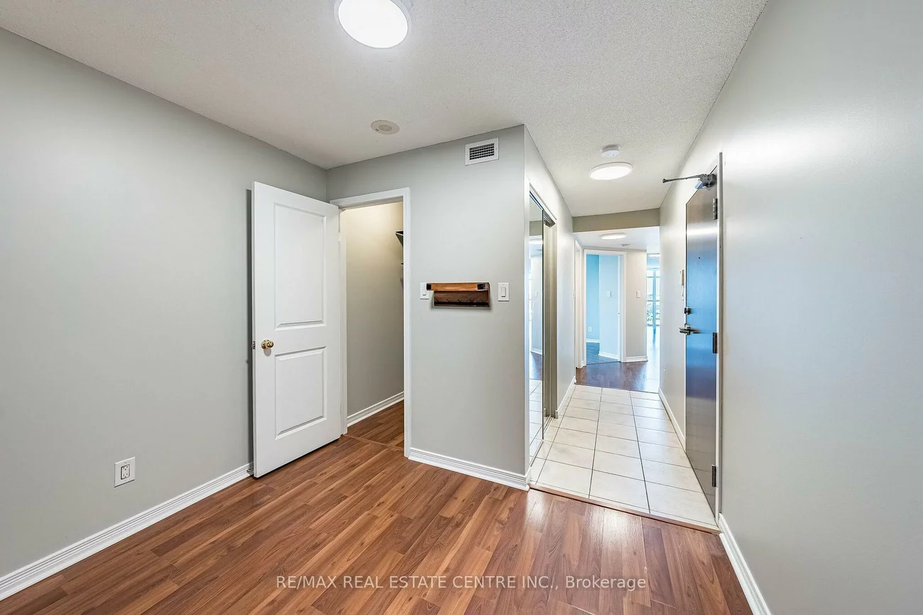 9, George, Downtown Brampton, Brampton