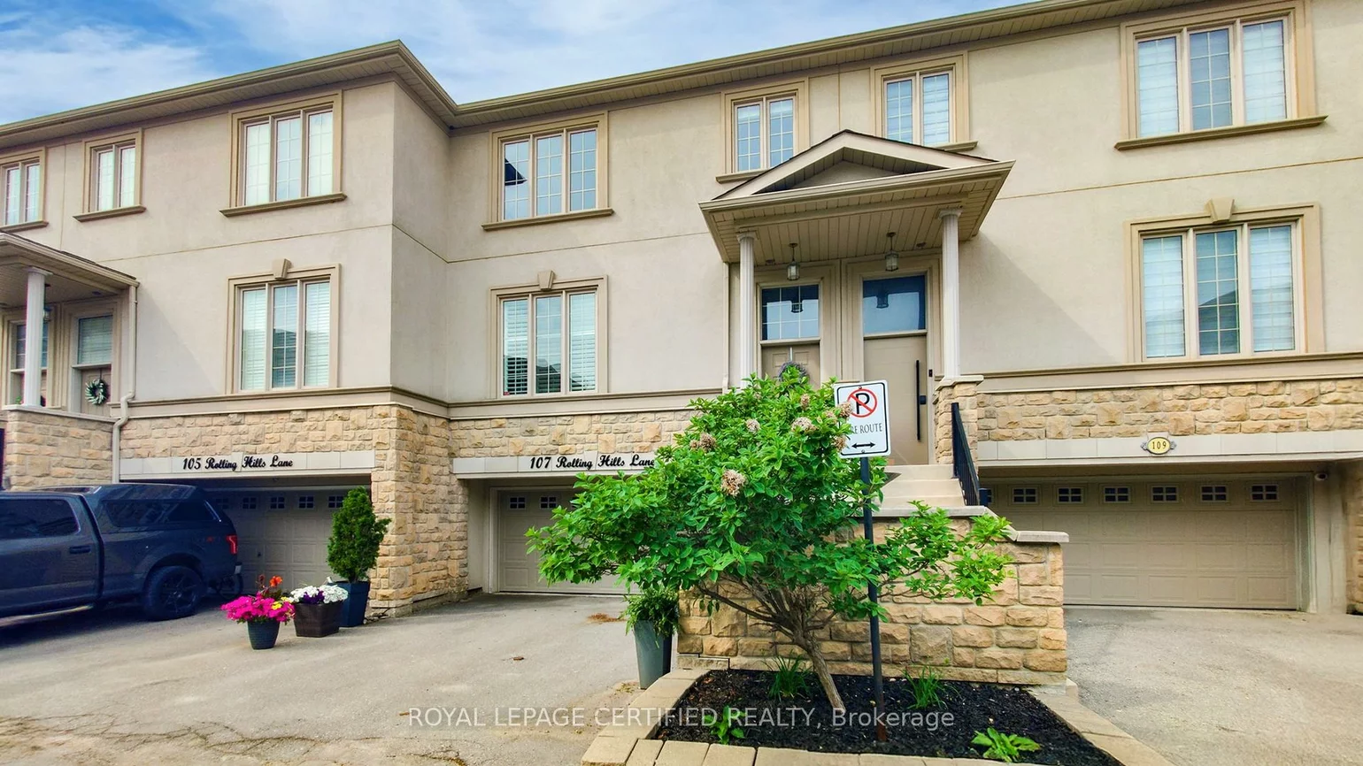 107, Rolling Hills, Bolton West, Caledon
