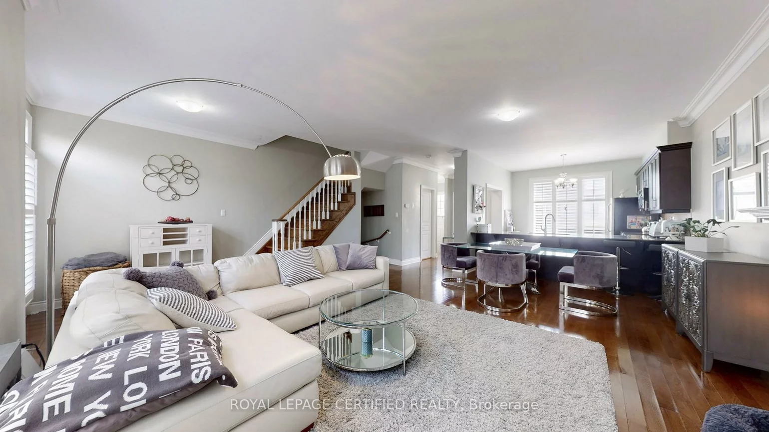 107, Rolling Hills, Bolton West, Caledon