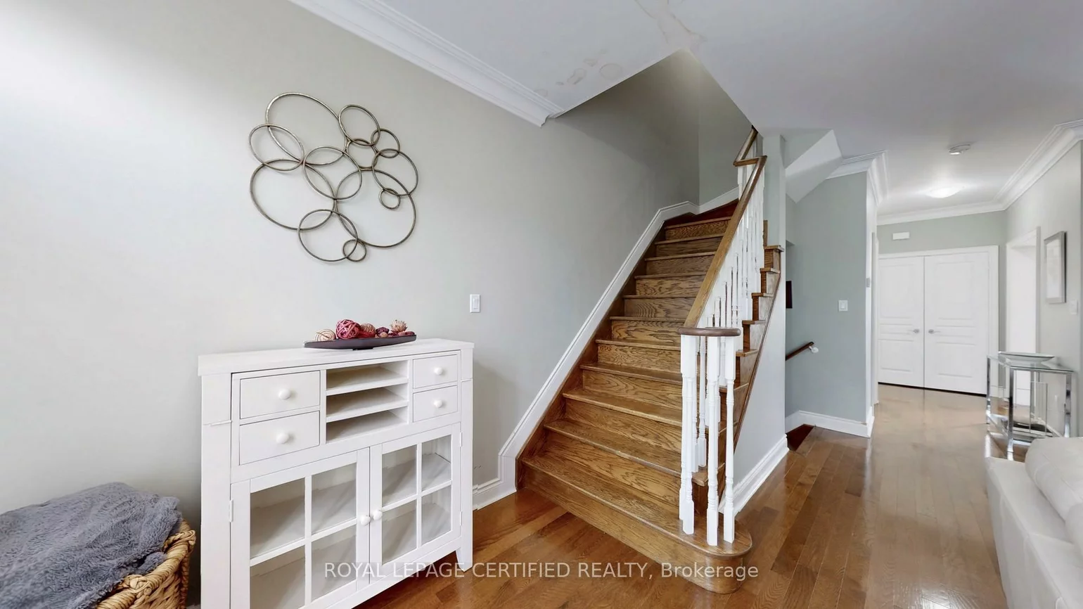 107, Rolling Hills, Bolton West, Caledon