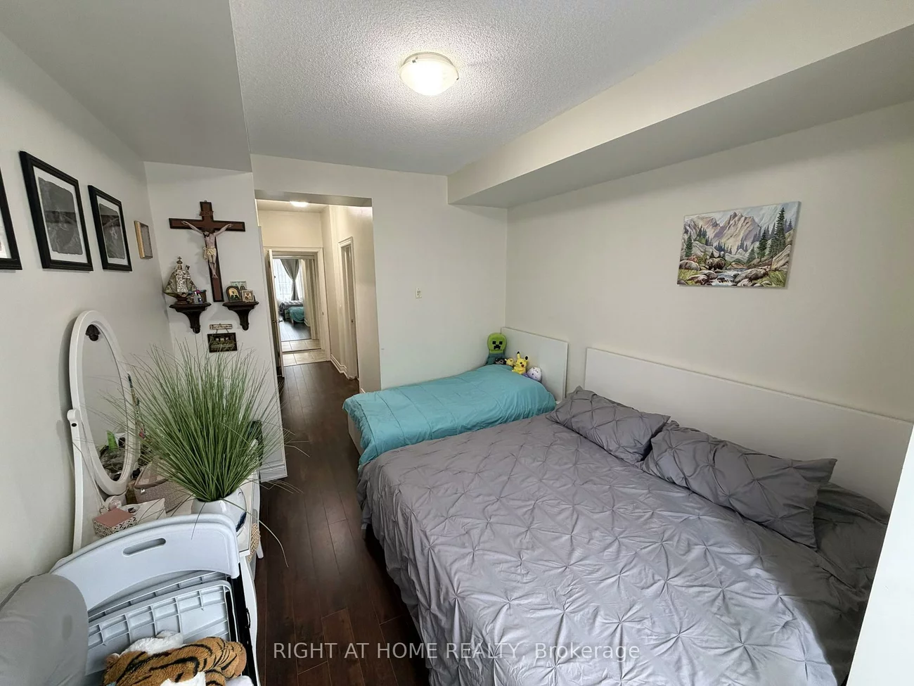 60, Ann, Bolton West, Caledon