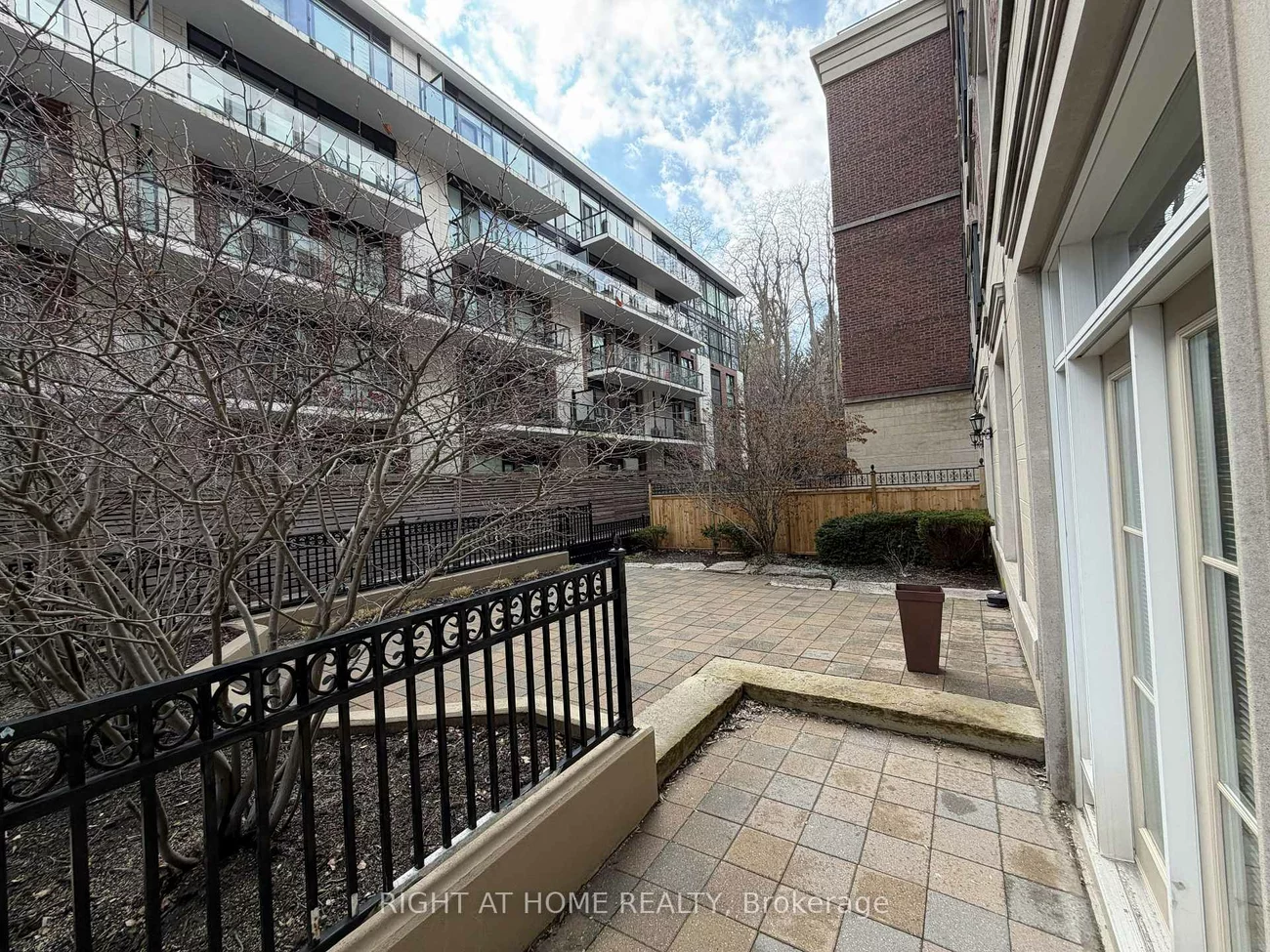 60, Ann, Bolton West, Caledon