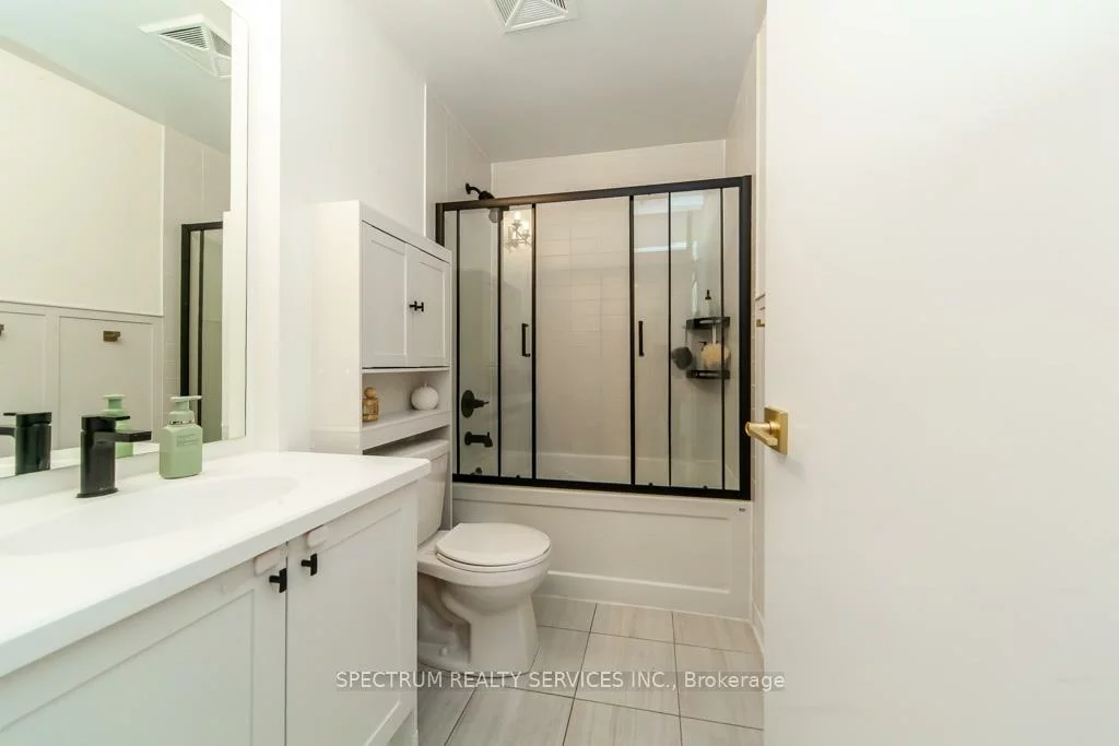 50, Ann, Bolton West, Caledon
