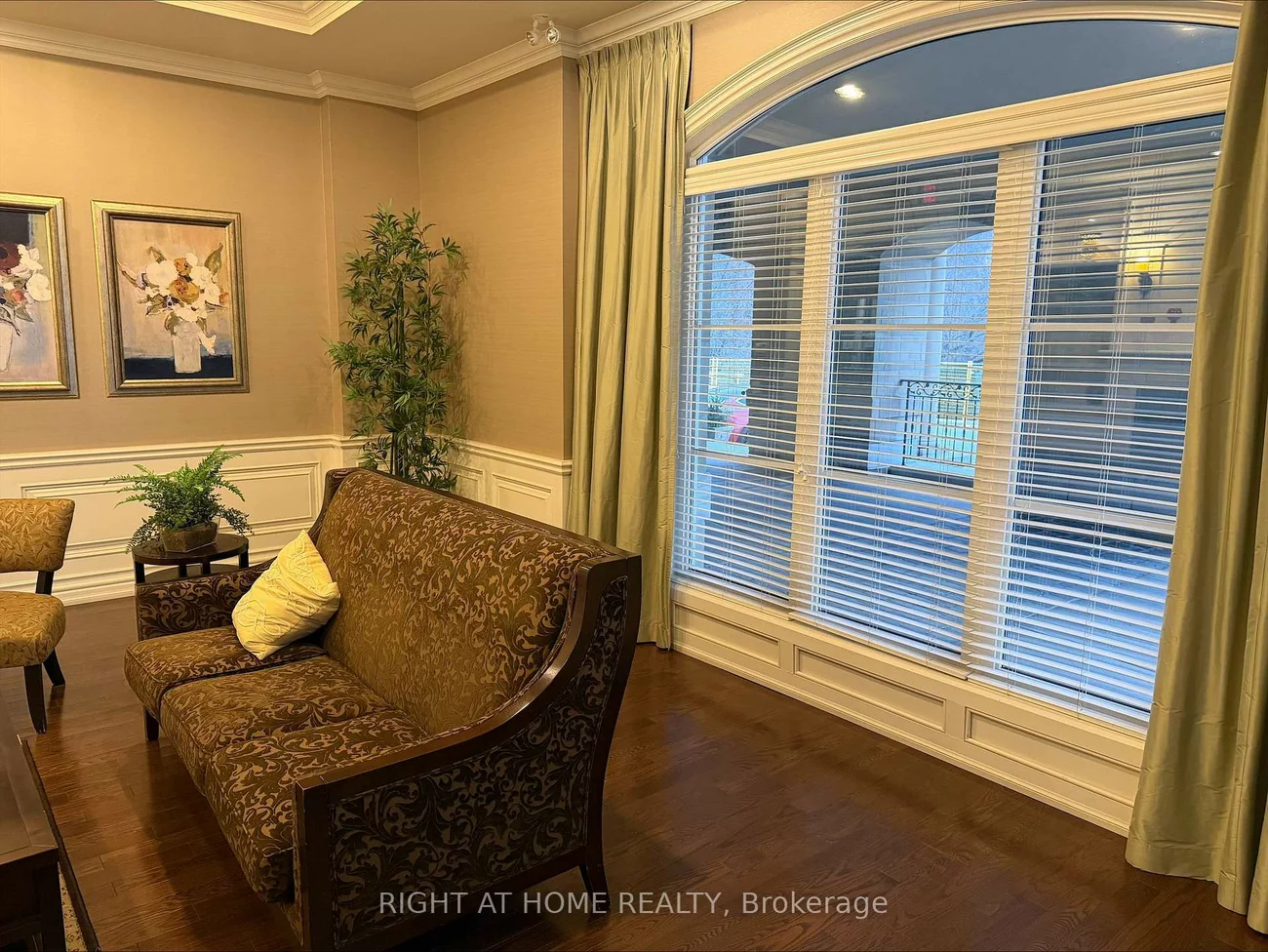 60, Ann, Bolton West, Caledon