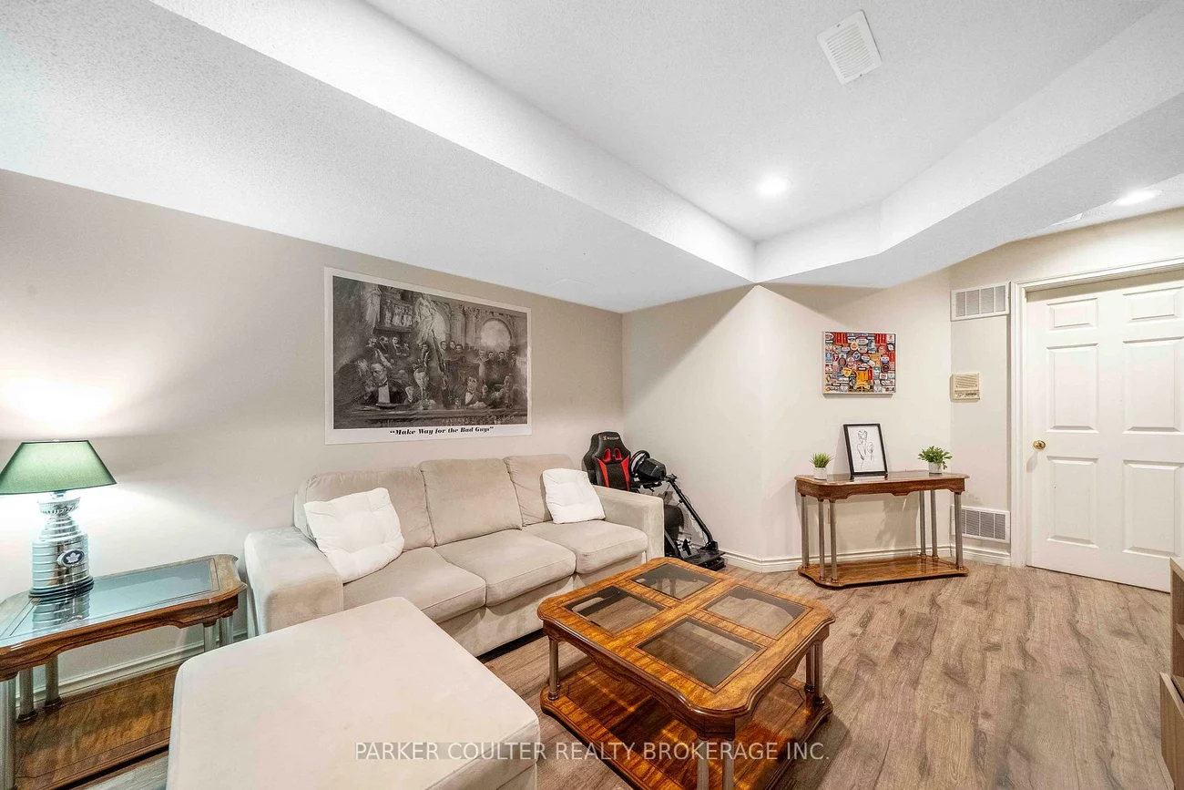 3, Warbrick, Bolton North, Caledon