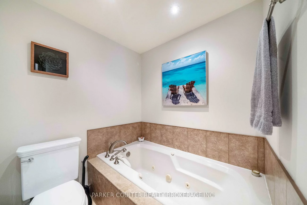 3, Warbrick, Bolton North, Caledon