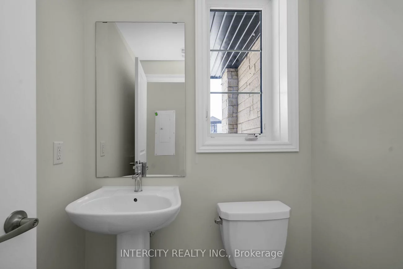 13, Vibrant, Rural Caledon, Caledon