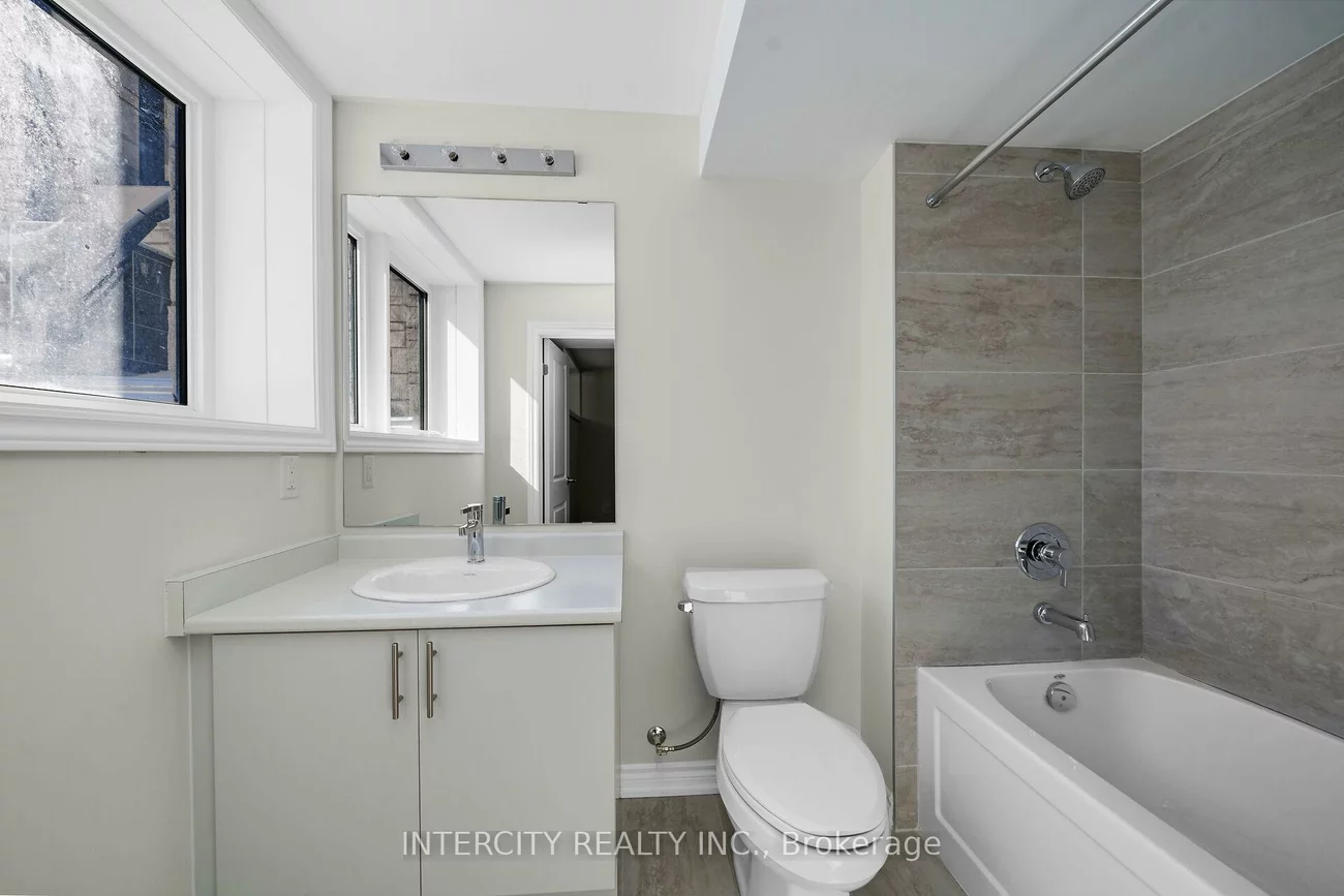 13, Vibrant, Rural Caledon, Caledon