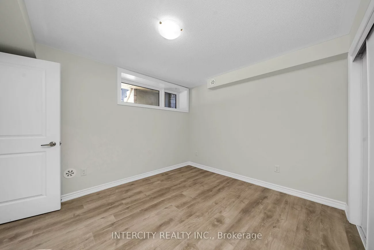 14, Flourish, Rural Caledon, Caledon