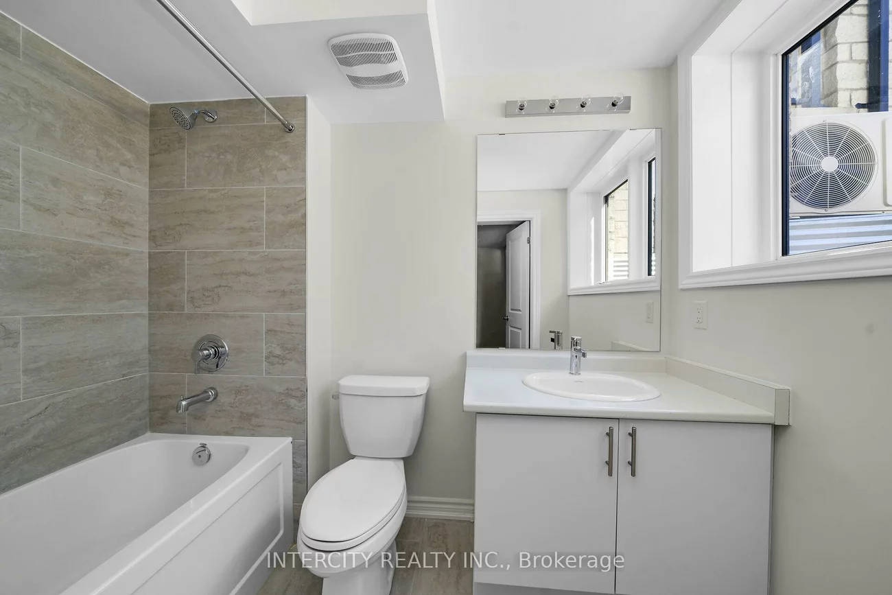 14, Flourish, Rural Caledon, Caledon