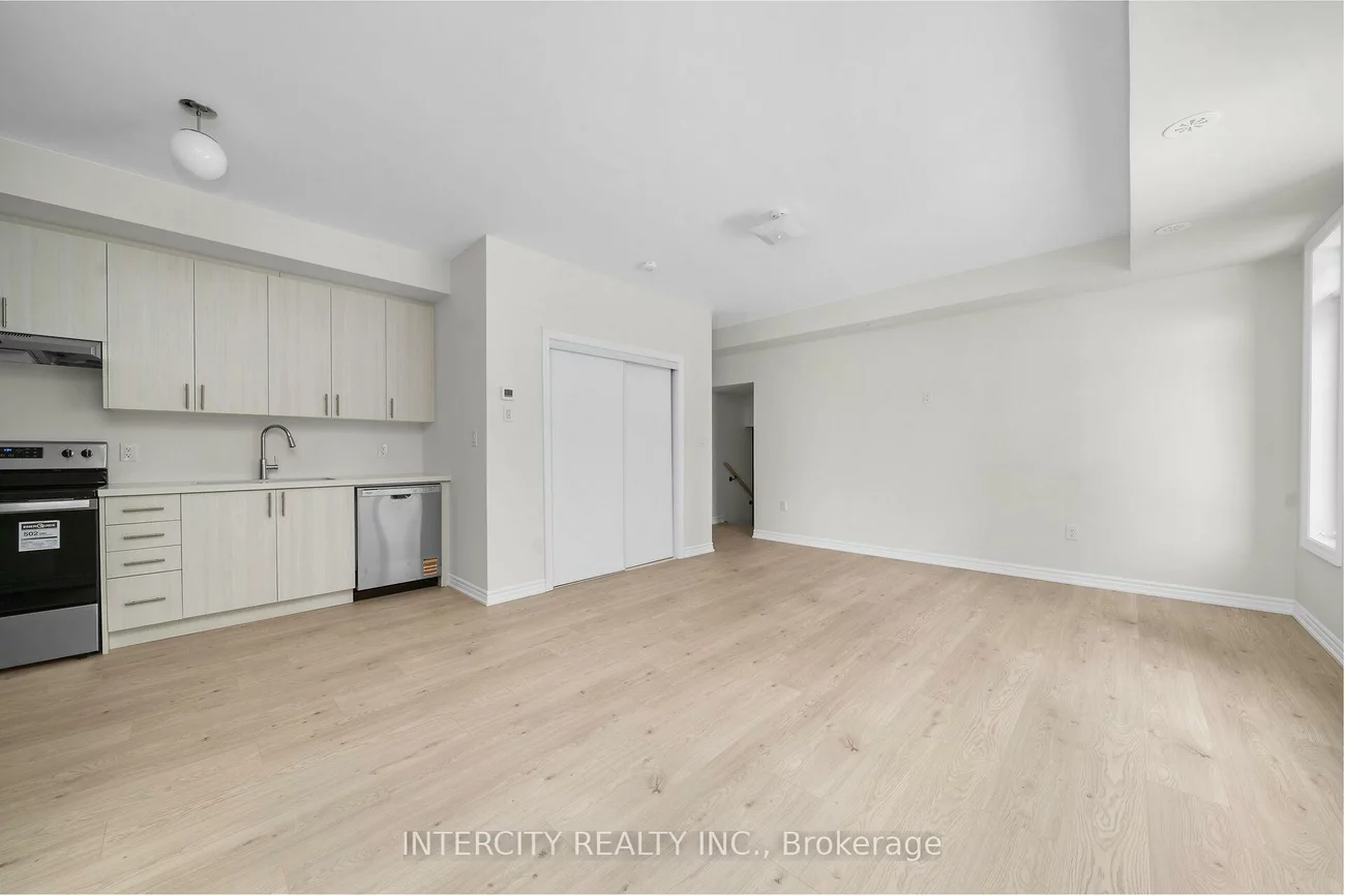 24, Savvy, Rural Caledon, Caledon