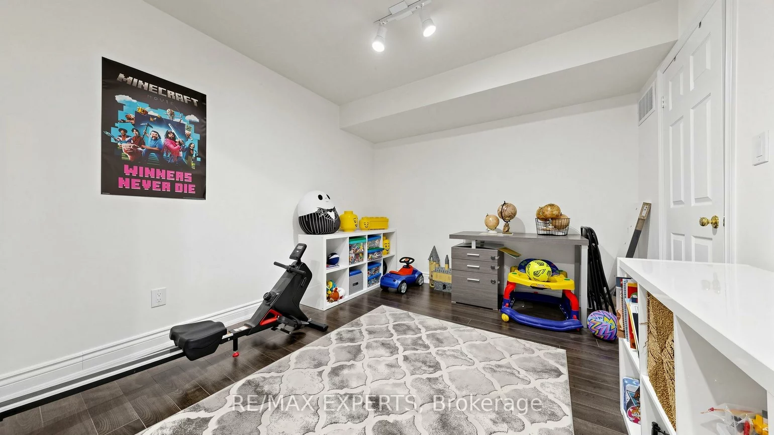 7, Warbrick, Bolton North, Caledon