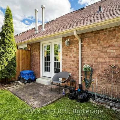 7, Warbrick, Bolton North, Caledon