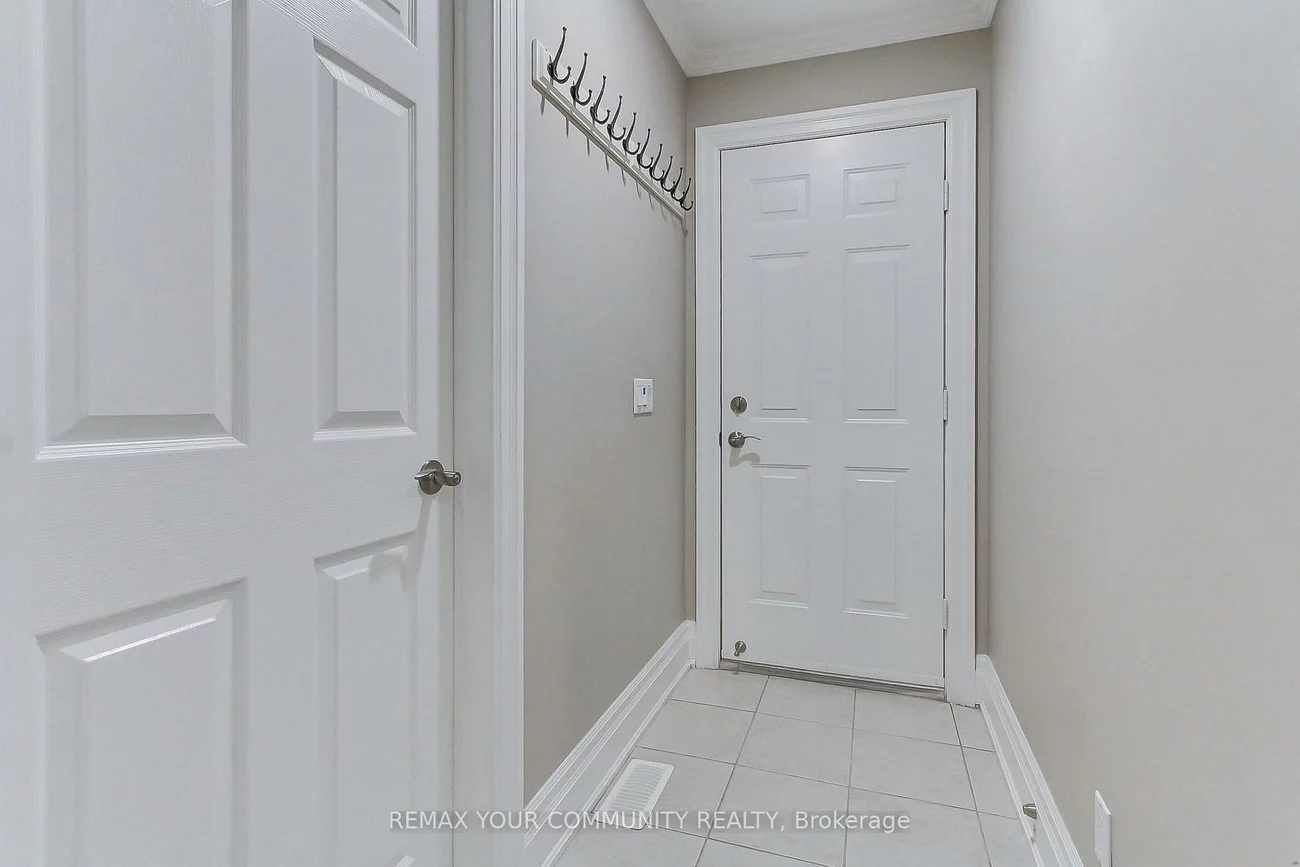23, Reddington, Palgrave, Caledon