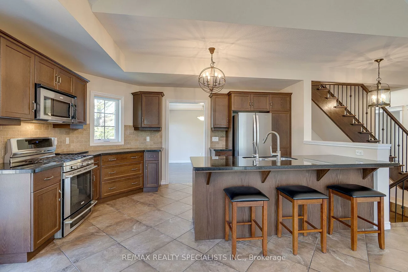3, Reddington, Palgrave, Caledon