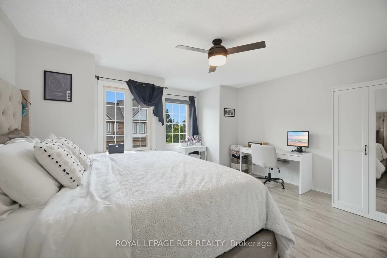 31, Alderbrook, Bolton North, Caledon