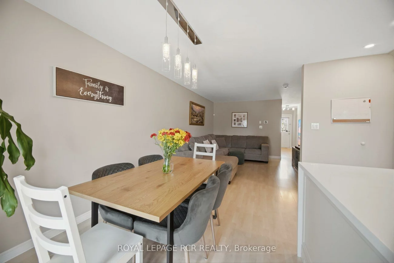 31, Alderbrook, Bolton North, Caledon
